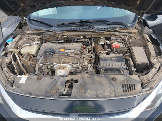 Honda Civic Lx 2018 2HGFC2F56JH557168 Image 10