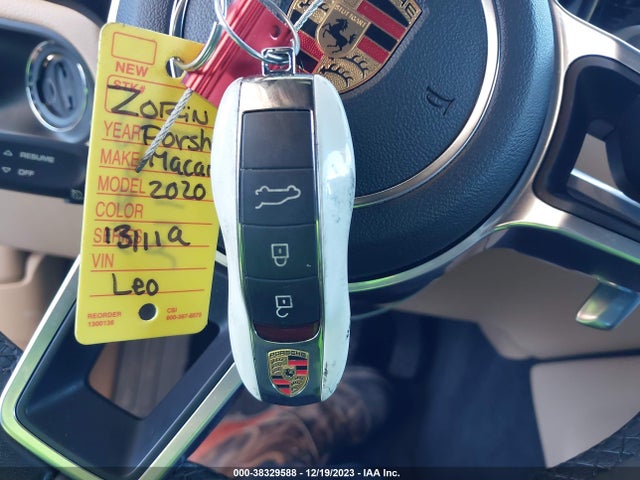 2020 PORSCHE MACAN WP1AA2A55LLB12253 Photo 10
