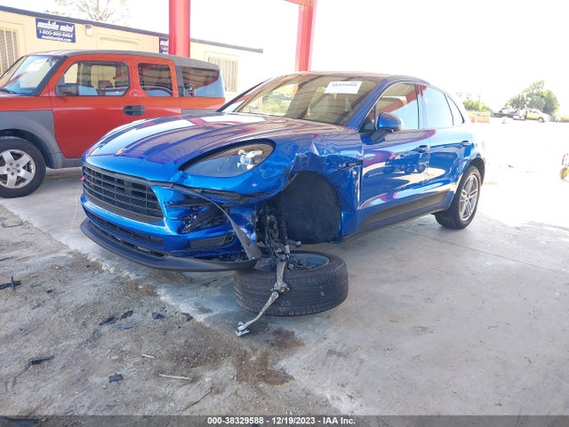 2020 PORSCHE MACAN WP1AA2A55LLB12253 Photo 1