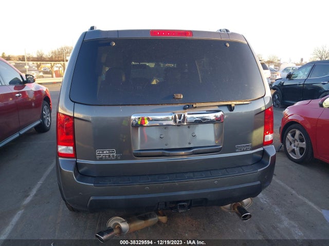 2011 HONDA PILOT TOURING VIN: 5FNYF4H98BB034896
