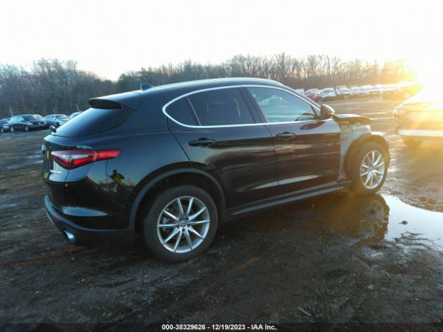 ZASFAKBNXJ7B58924 Alfa Romeo Stelvio Ti Awd