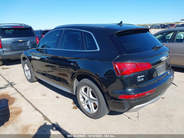 WA1BNAFY1K2038108 Audi Q5 45 Premium