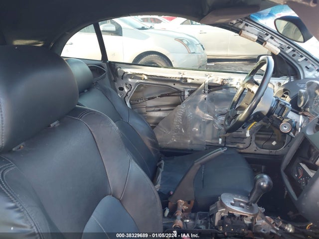 2004 MITSUBISHI ECLIPSE SPYDER 4A3AE75H94E069076 Photo 4