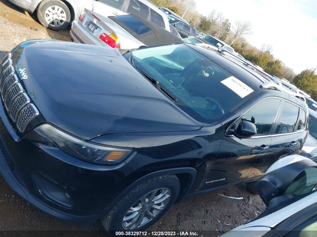 2019 JEEP CHEROKEE LATITUDE FWD VIN: 1C4PJLCBXKD333439