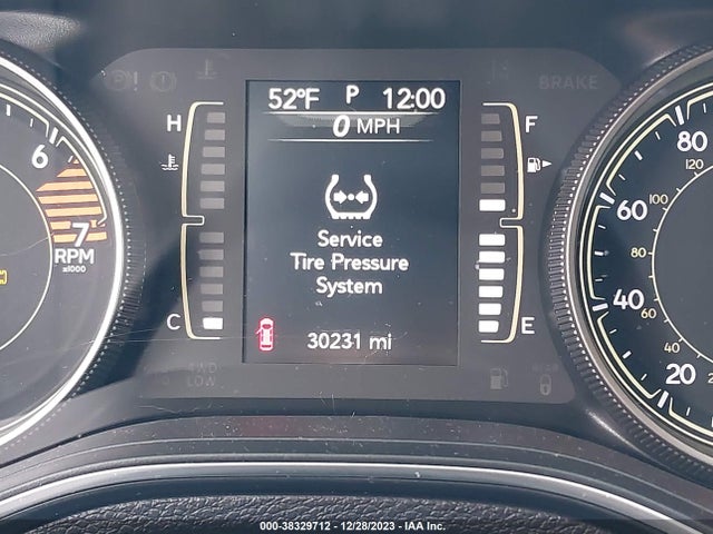 2019 JEEP CHEROKEE LATITUDE FWD VIN: 1C4PJLCBXKD333439
