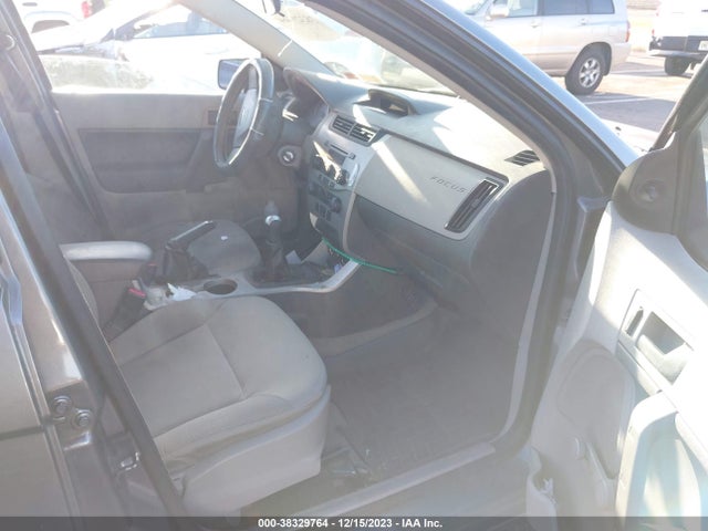 2010 FORD FOCUS S VIN: 1FAHP3EN1AW255359