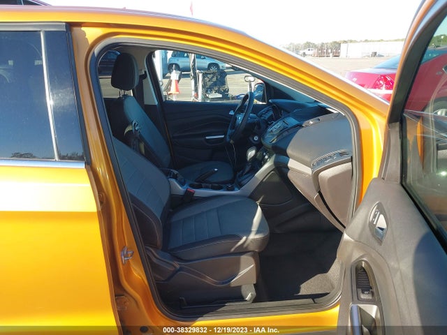 Ford ESCAPE SE 2016 1FMCU0GX2GUB11183 Image 5