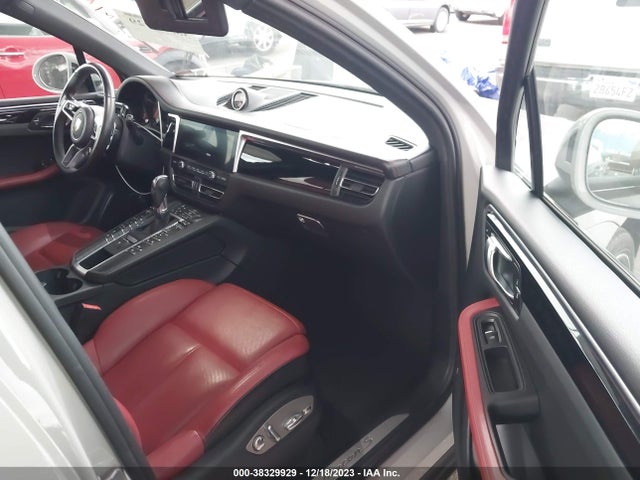 2021 PORSCHE MACAN WP1AB2A54MLB32556 Photo 4