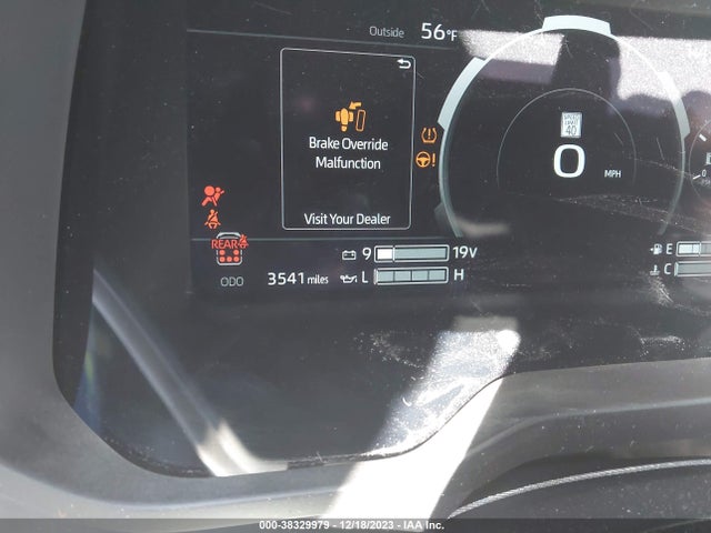 Toyota Sequoia Capstone 2024 7SVAAABA0RX022796 Image 16