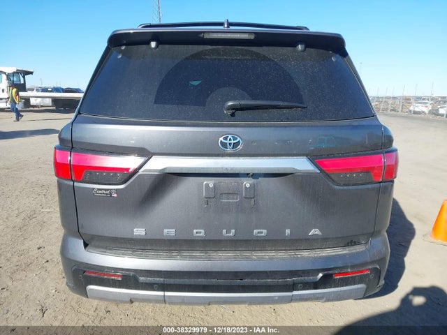 Toyota Sequoia Capstone 2024 7SVAAABA0RX022796 Image 17