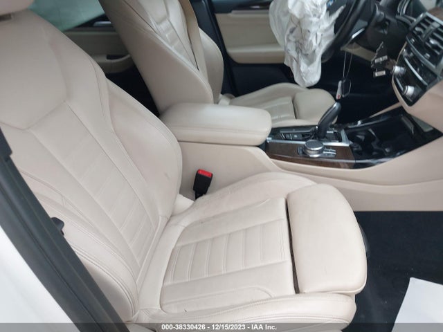 5UXTR7C5XKLE88220 BMW X3 Sdrive30i