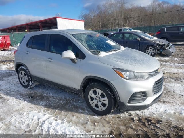 3GNCJKSB8JL333921 Chevrolet TRAX LS