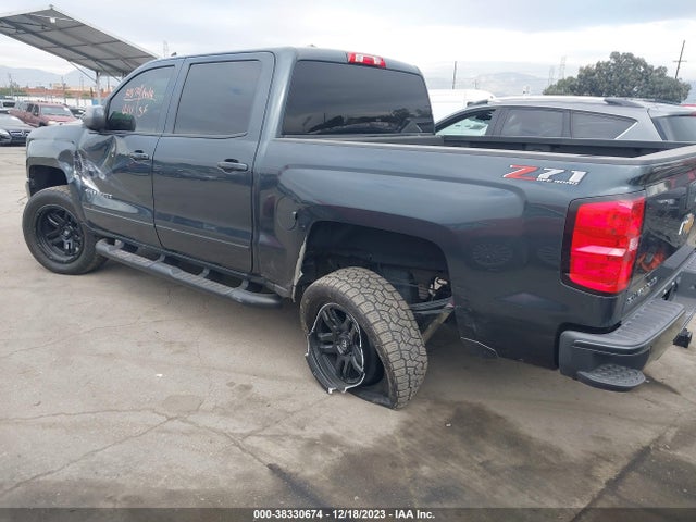 Chevrolet Silverado 1500 2lt 2018 3GCUKREC6JG420121 Image 3