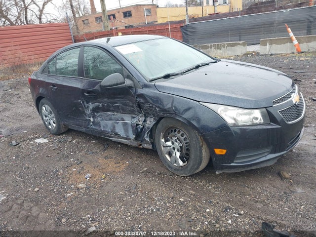 2014 1G1PA5SH2E7151585 main image