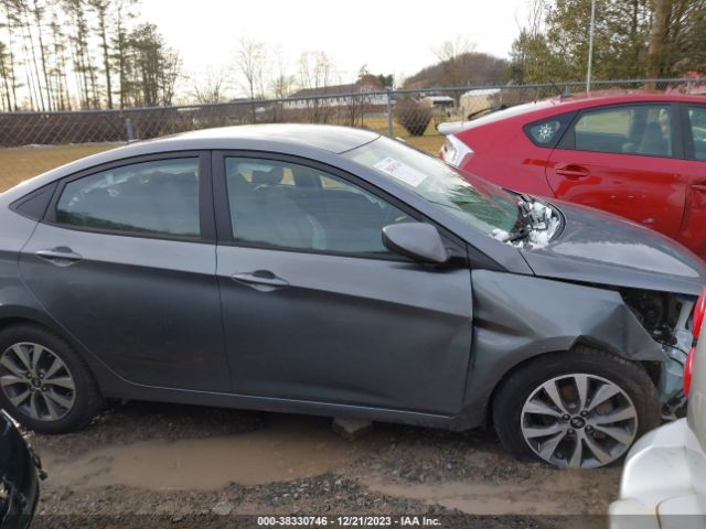 KMHCT4AE8HU328563 Hyundai Accent Value Edition