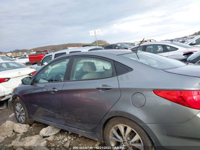KMHCT4AE8HU328563 Hyundai Accent Value Edition