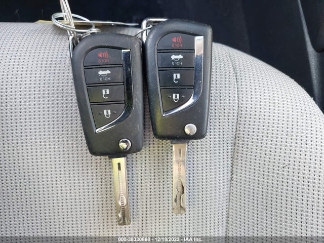 2021 TOYOTA COROLLA LE VIN: 5YFEPMAE6MP206924