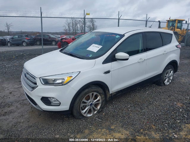 Ford ESCAPE SE 2017 1FMCU9GDXHUA90952 Image 2