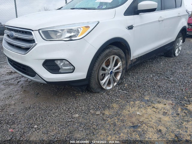 Ford ESCAPE SE 2017 1FMCU9GDXHUA90952 Image 6