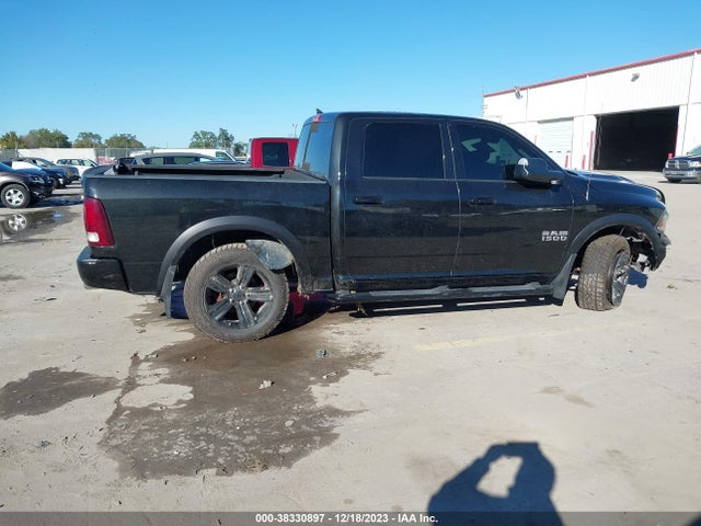 2018 RAM 1500 NIGHT 4X4 5'7 BOX VIN: 1C6RR7MT3JS161885