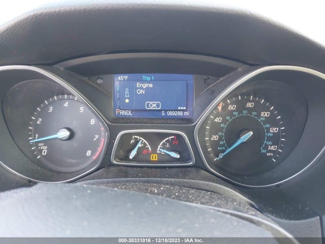 2014 FORD FOCUS SE VIN: 1FADP3F28EL147038