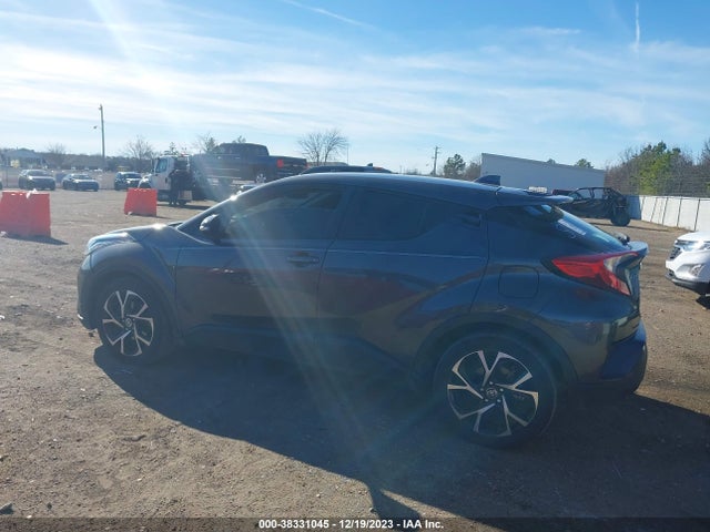Toyota C-HR XLE 2021 NMTKHMBX6MR131535 Image 14