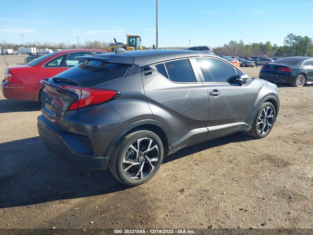 Toyota C-HR XLE 2021 NMTKHMBX6MR131535 Image 4