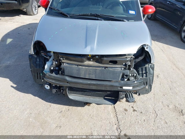 Fiat 500E BATTERY ELECTRIC 2018 3C3CFFGE5JT377559 Image 6