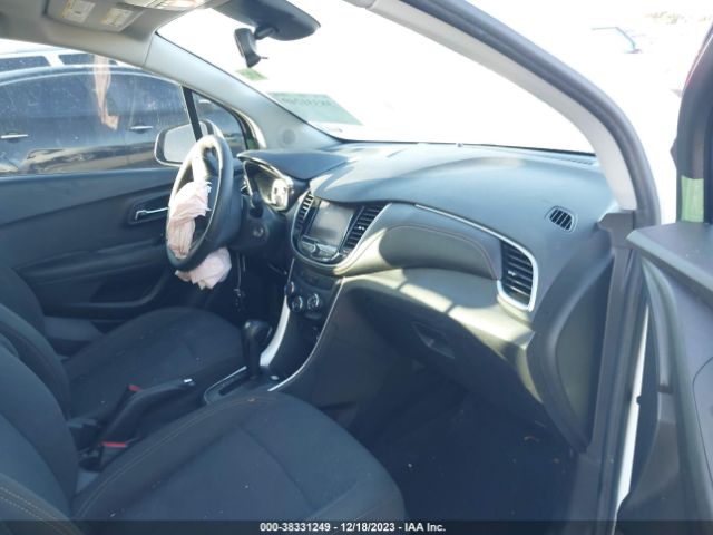 KL7CJKSBXLB058708 Chevrolet Trax Fwd Ls