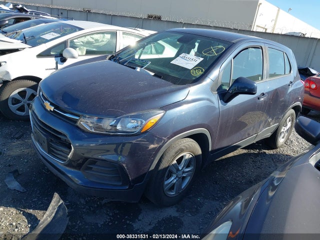 Chevrolet TRAX LS 2019 3GNCJKSB3KL324464 Image 2