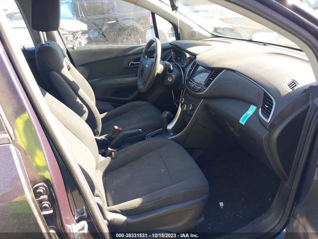 Chevrolet TRAX LS 2019 3GNCJKSB3KL324464 Image 5