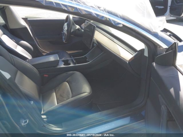 2018 TESLA MODEL 3 5YJ3E1EA2JF036989 Photo 4
