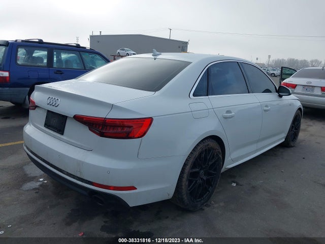 Audi A4 2.0t Premium 2017 WAUENAF44HN010064 Image 4