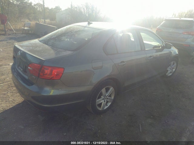 2012 VOLKSWAGEN JETTA 2.0L TDI VIN: 3VWLL7AJXCM375073