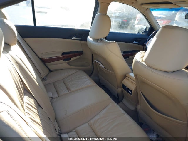 2011 HONDA ACCORD 2.4 EX-L VIN: 1HGCP2F85BA001631