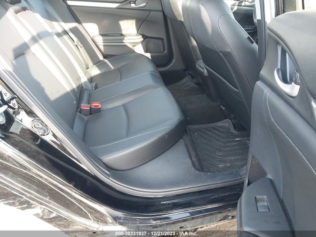 2018 HONDA CIVIC EX-L VIN: JHMFC1F85JX029439