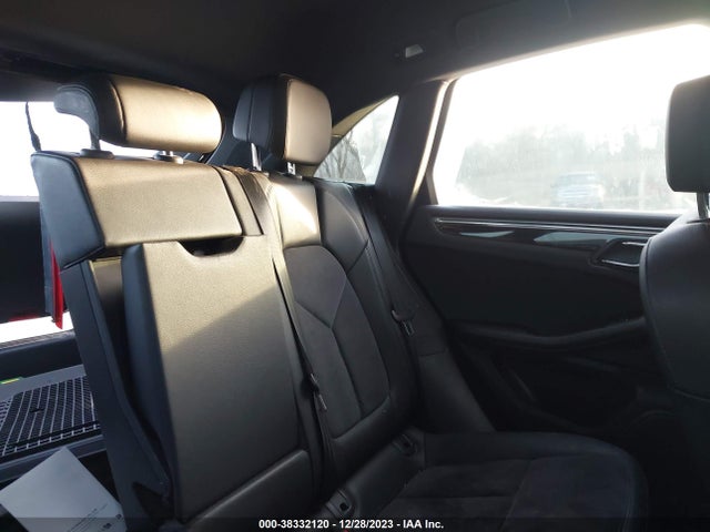 2015 PORSCHE MACAN WP1AB2A55FLB50597 Photo 7
