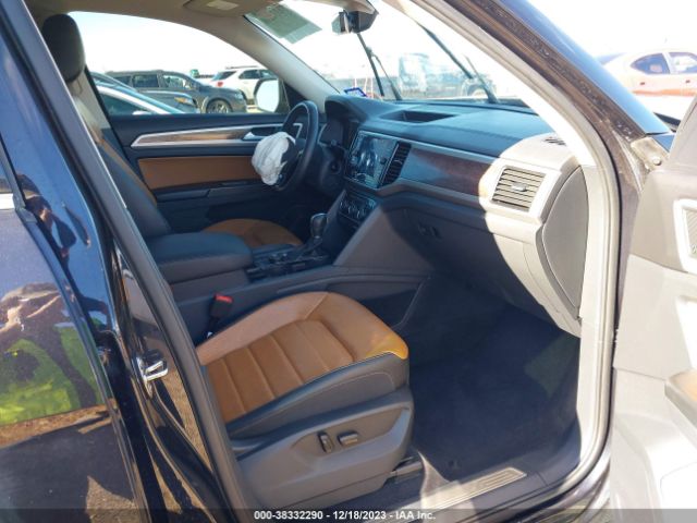 1V2NR2CA9JC574946 Volkswagen Atlas 3.6l V6 Sel Premium