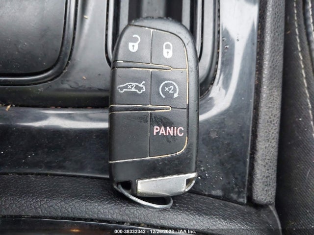 Chrysler 300 300s 2018 2C3CCABG6JH274762 Image 11