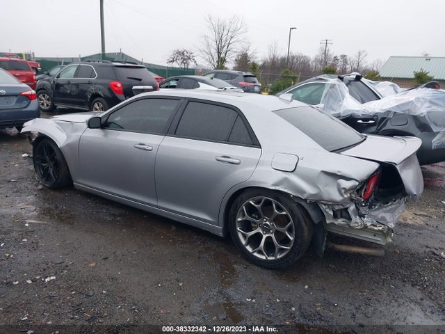 Chrysler 300 300s 2018 2C3CCABG6JH274762 Image 3