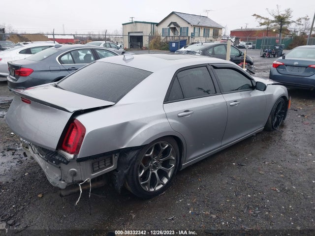 Chrysler 300 300s 2018 2C3CCABG6JH274762 Image 4