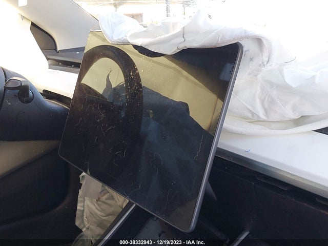 Tesla Model 3 Long Range/performance 2019 5YJ3E1EB2KF391090 Image 7