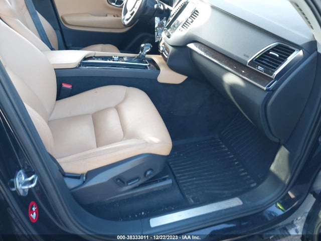 YV4A22PK7G1043253 Volvo Xc90 T6 Momentum