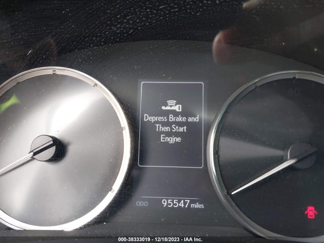 2017 LEXUS IS 200T VIN: JTHBA1D21H5040155