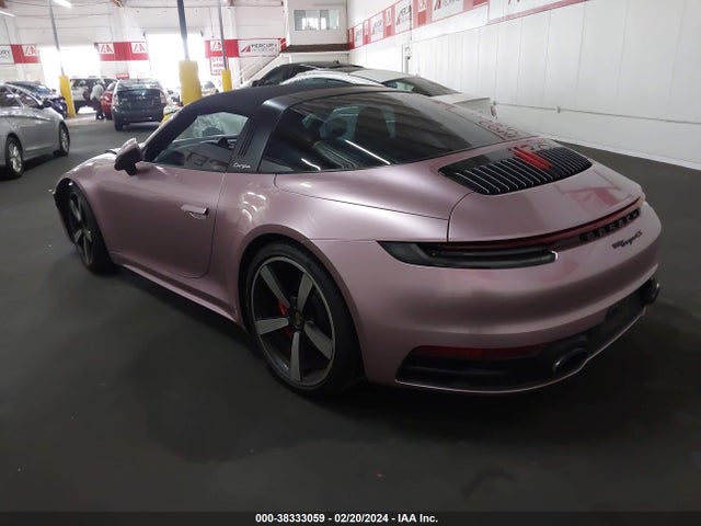 Porsche 911 Edition 50 Years Porsche Design/targa 4 Gts/targa 4s 2022 WP0BB2A93NS231949 Image 3