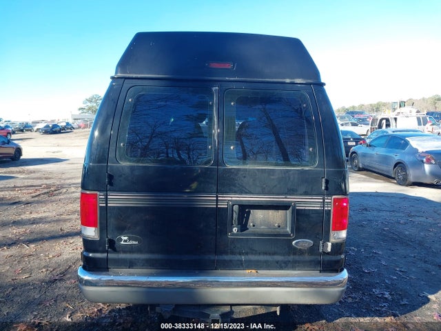 2000 FORD E-150 RECREATIONAL VIN: 1FDRE14L5YHB74030