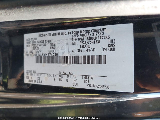 2000 FORD E-150 RECREATIONAL VIN: 1FDRE14L5YHB74030