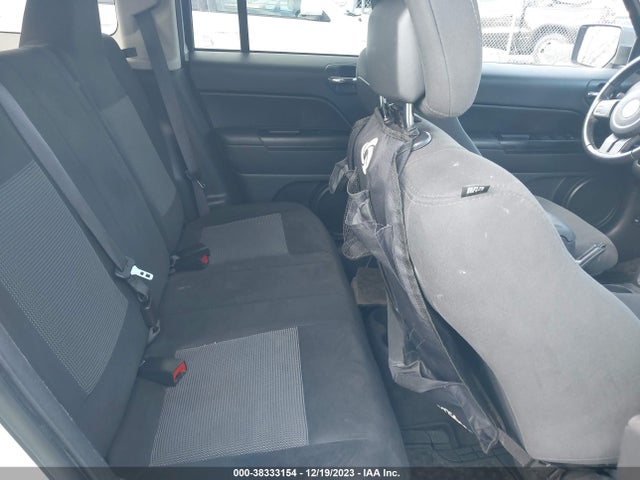 2016 JEEP PATRIOT LATITUDE VIN: 1C4NJRFB7GD759618