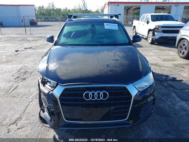 WA1BCCFS6HR016585 Audi Q3 2.0t Premium