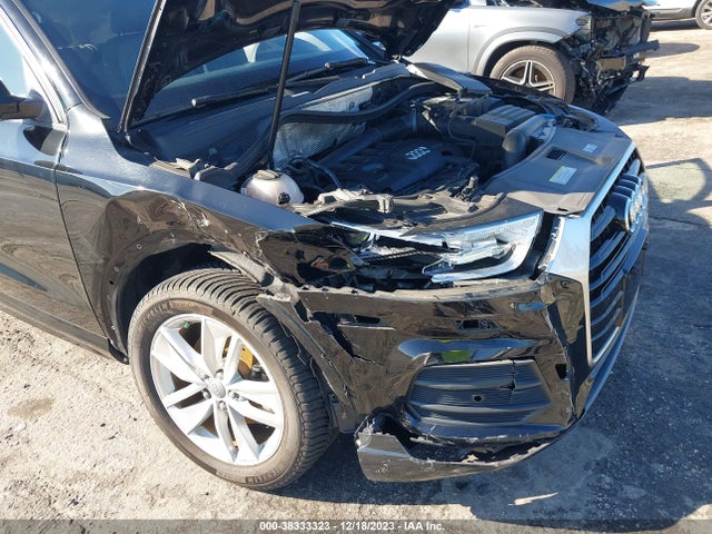WA1BCCFS6HR016585 Audi Q3 2.0t Premium